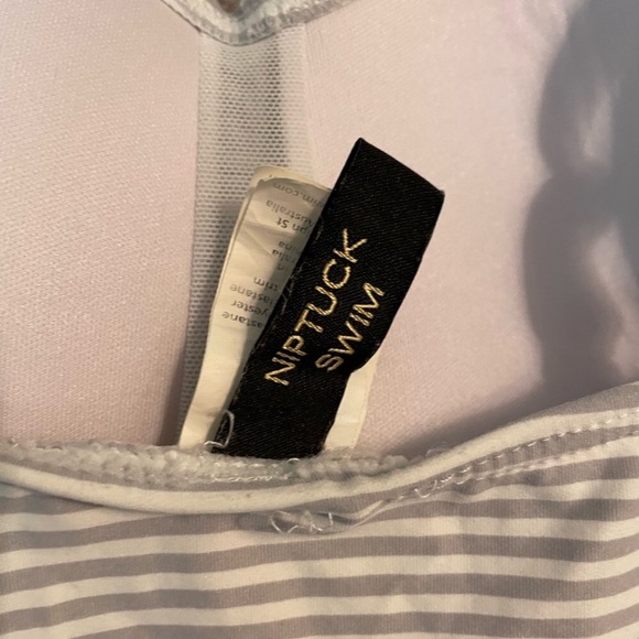 NIPTUCK SWIM Gray/White Striped One Piece Bathing Suit 10 - Picture 5 of 5